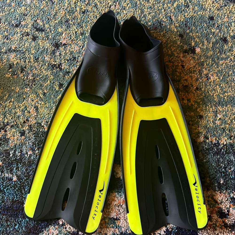 Aeris Velocity Scuba/Dive Fins